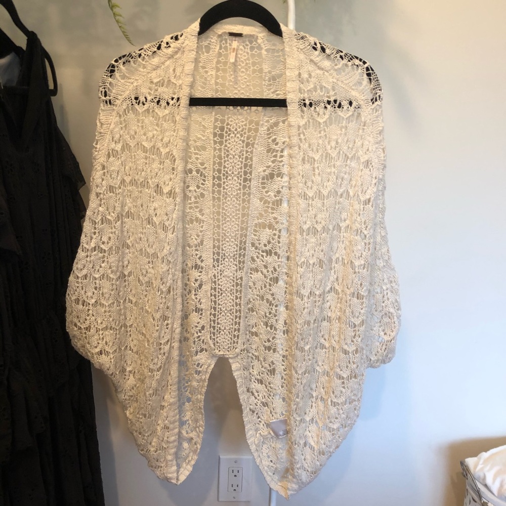 LACE OVERSIZED CARDIGAN